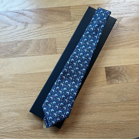 đł Vineyard Vines Boysâ Swordfish Tie - Picture 7 of 9